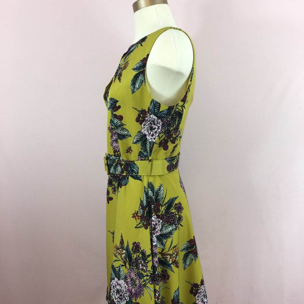 Ø  near new darling brand floral print dress - Picture 2 of 4